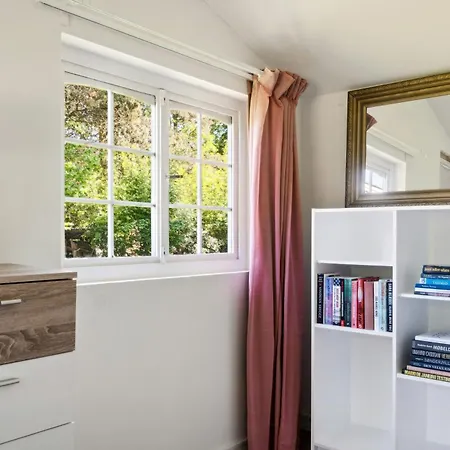 In With Sauna And Tub * Præstø