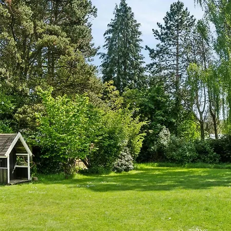 In With Sauna And Tub Præstø